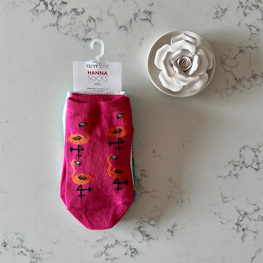 Hanna Andersson girl’s knit socks